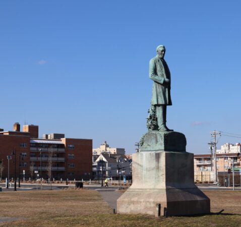 Photograph of the statue of James Bradley in Asbury Park. Photo credit: John R. Barrows.